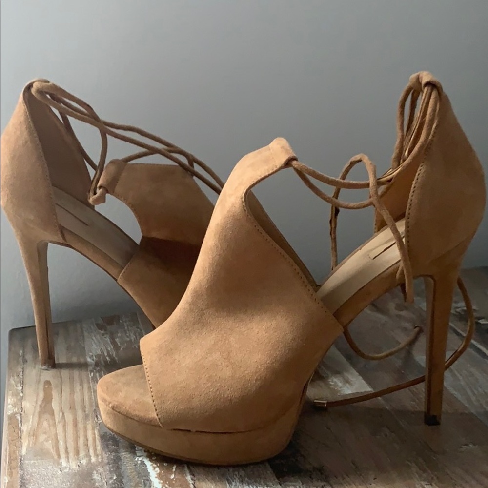 Never worn Aldo Tilley Suede Nude Strap heels.